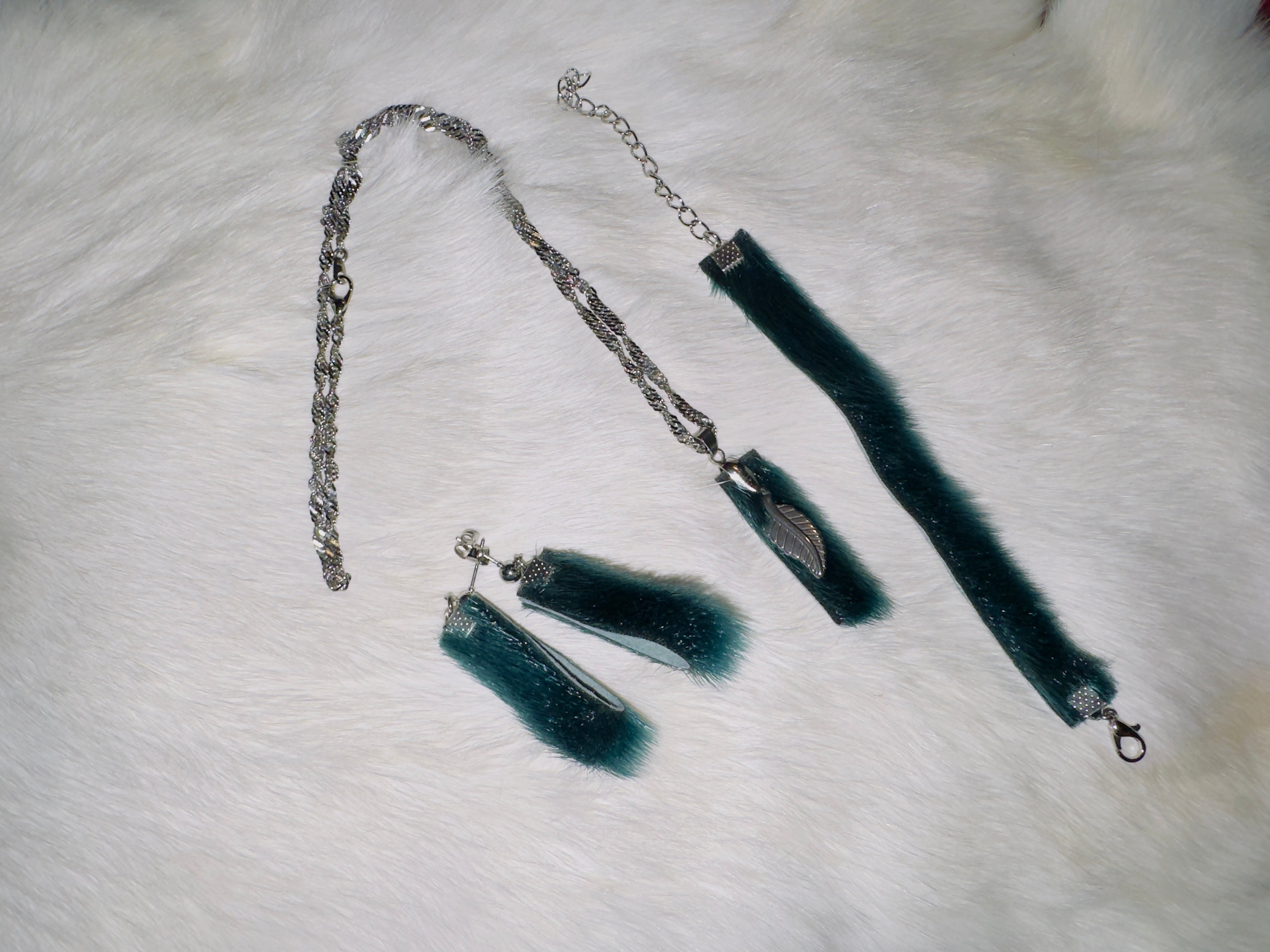 Sealskin and Stainless Steel Set